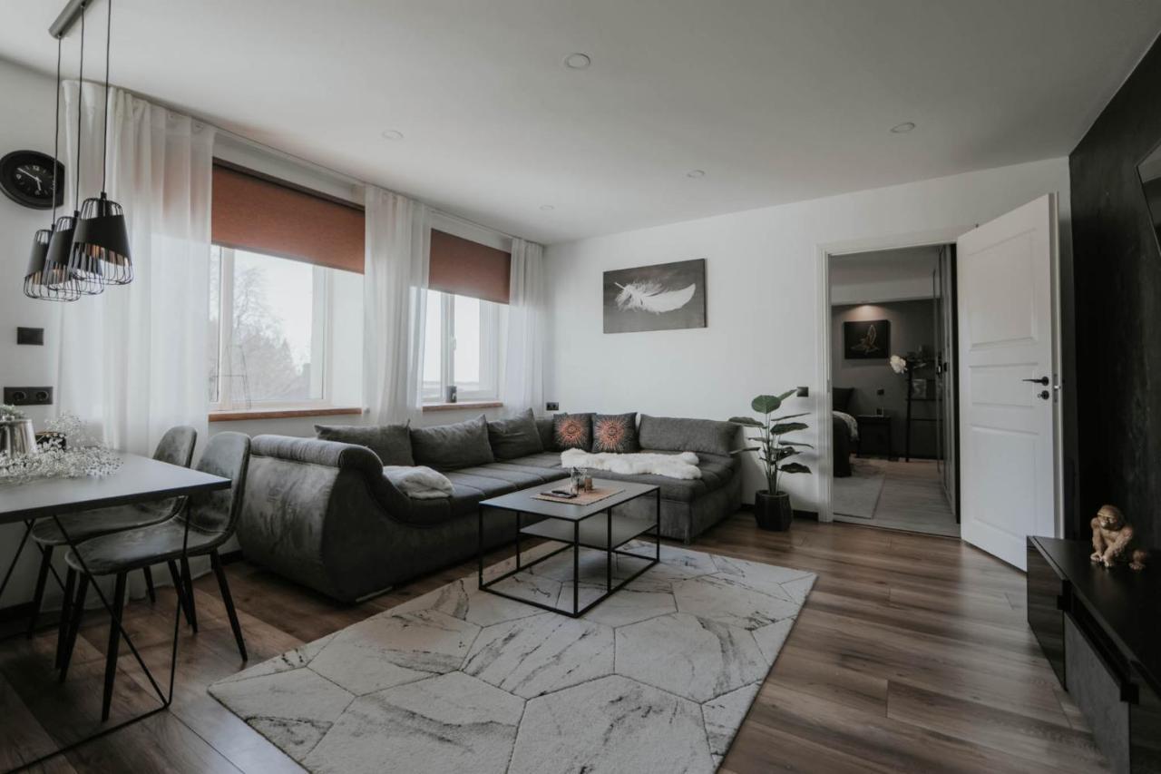 Pinska Guesthouse Cozy Apartment Вильянди Экстерьер фото